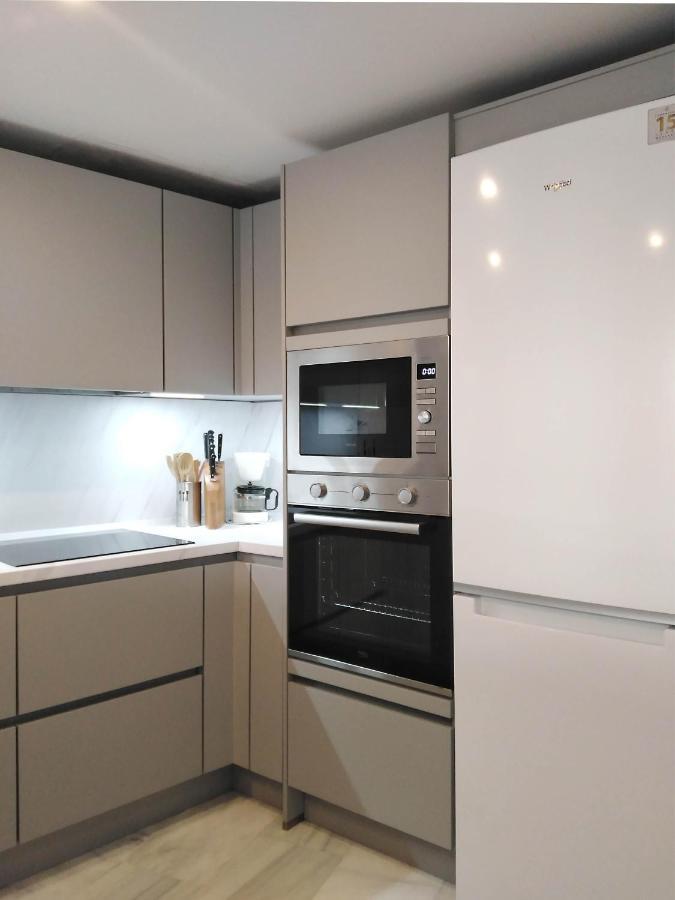 Apartmento Carla Punta Prima ตอร์เรเวียคา ภายนอก รูปภาพ
