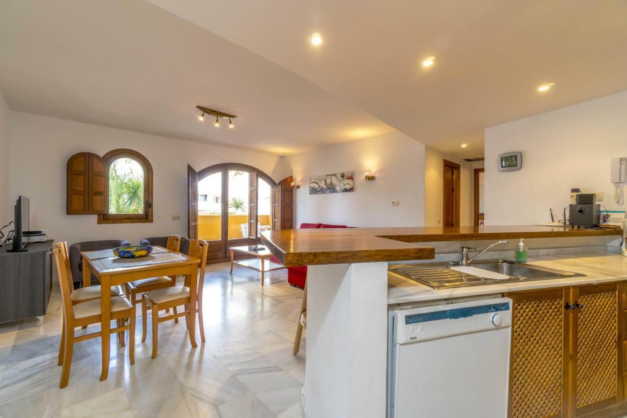 Apartmento Carla Punta Prima ตอร์เรเวียคา ภายนอก รูปภาพ
